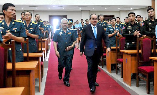 Vietnam Air and Air Defense Forces Academy starts new school year - ảnh 1